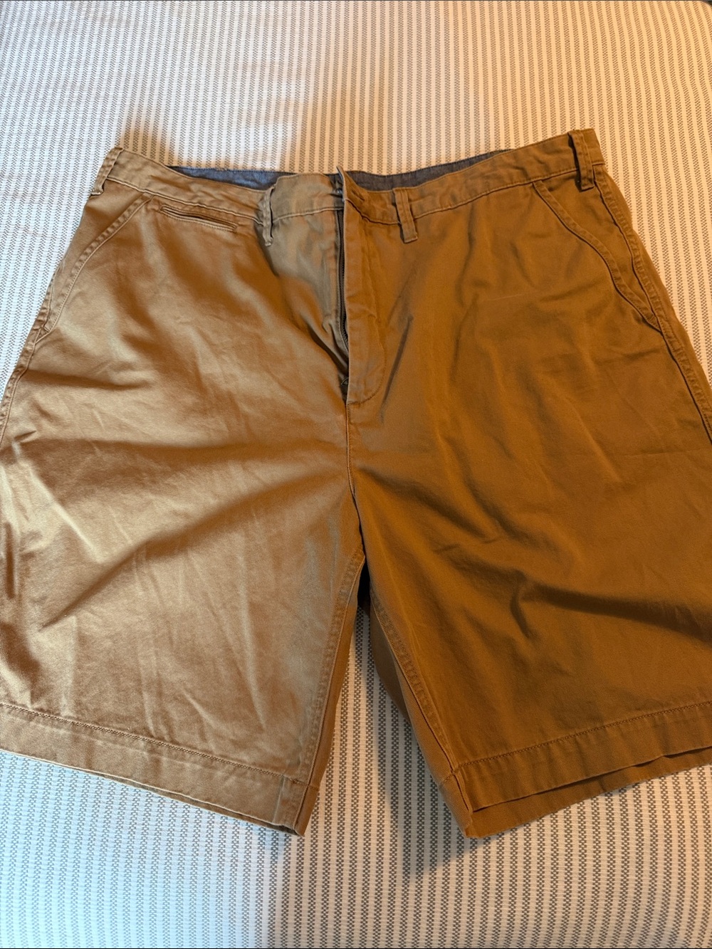 Polo Ralph Lauren Men's Flat-Front Chino Shorts - Tan 42 Relaxed Fit Khaki